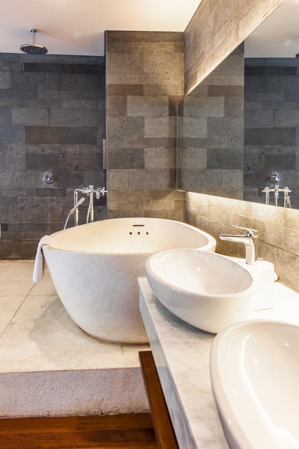 Suites By Watermark Hotel And Spa Jimbaran Exterior foto
