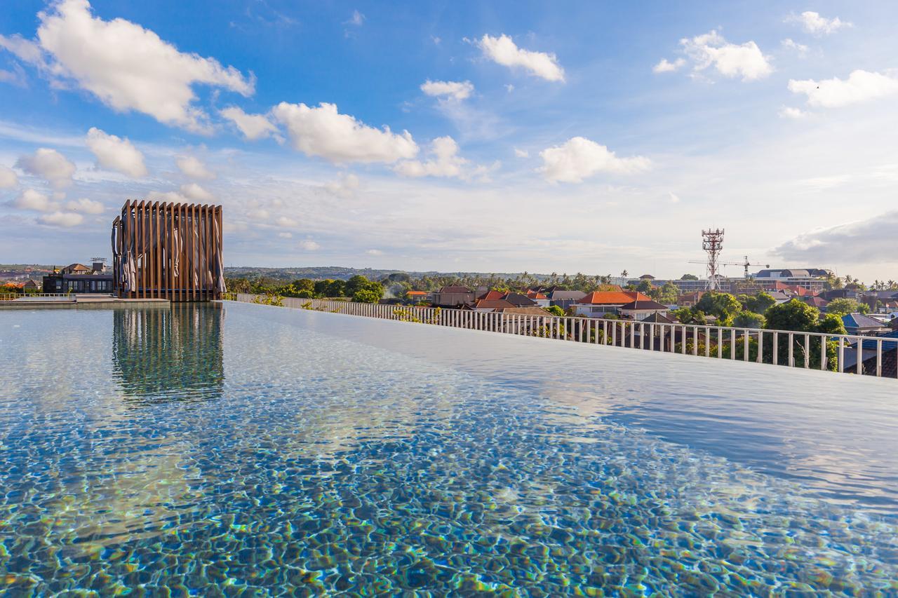 Suites By Watermark Hotel And Spa Jimbaran Exterior foto